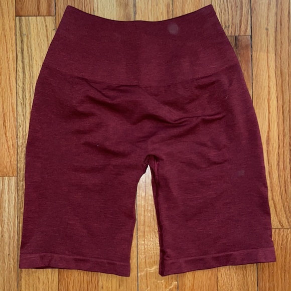 Alphalete Amplify Bike Shorts - Bordeaux - Picture 5 of 8